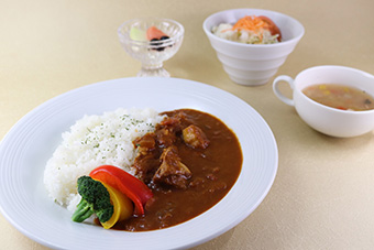 上州豚のスパイシートマトカレーセット