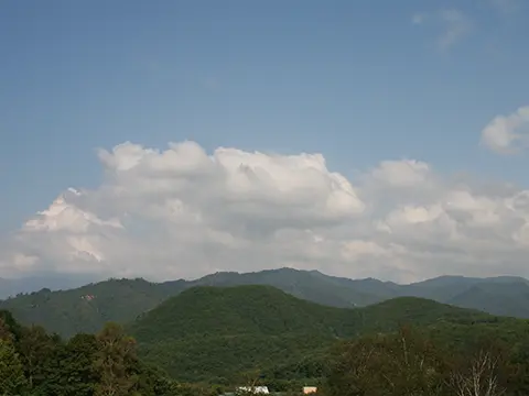 グリーンシーズン（下層階客室）北西側