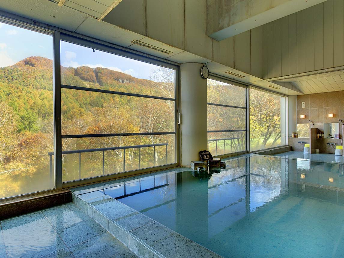 Large Public Bath, Hotel Tower