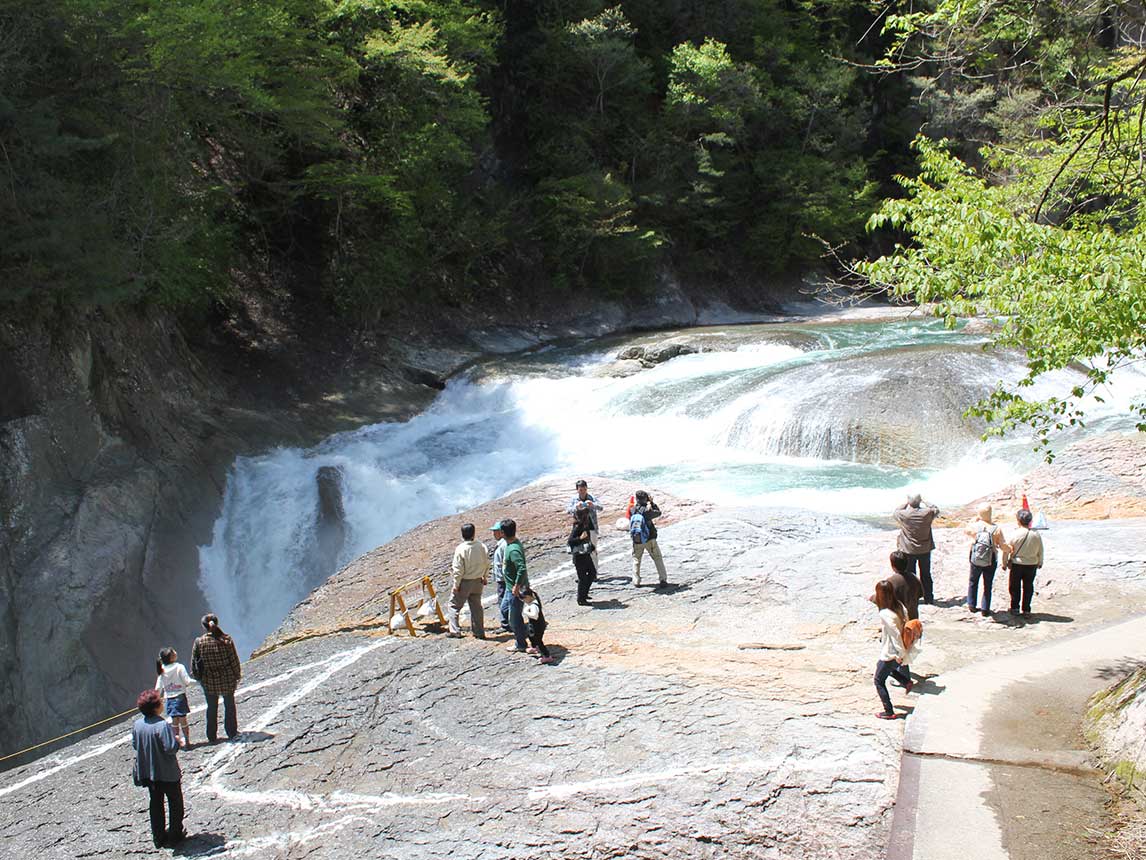 Fukiware Falls