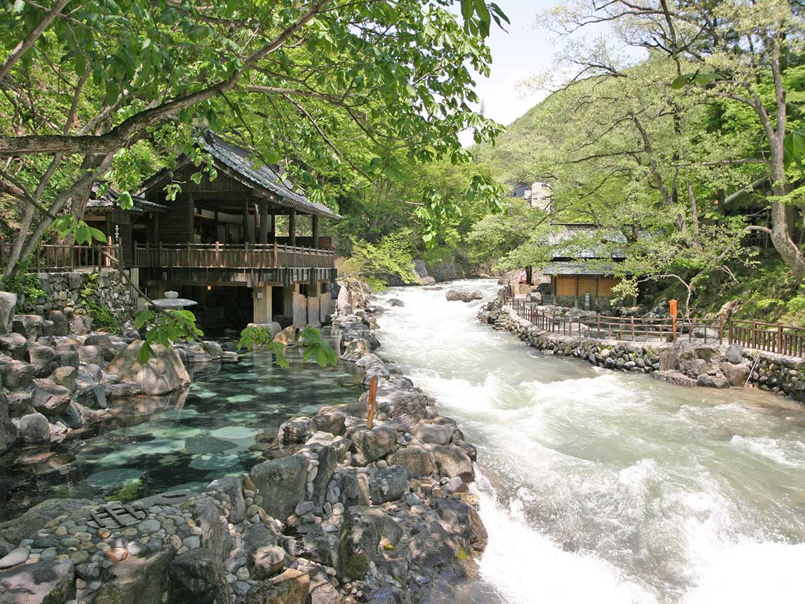 Takaragawa Onsen