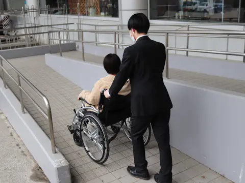 車椅子用スロープ