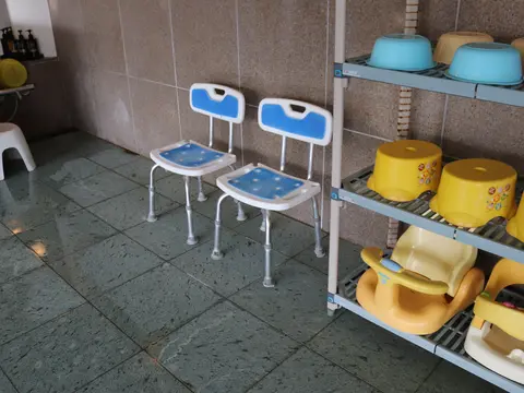シャワーチェア