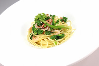 桜エビと季節野菜のパスタ