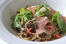 ハモンみなかみと谷川茸のスパゲッティ