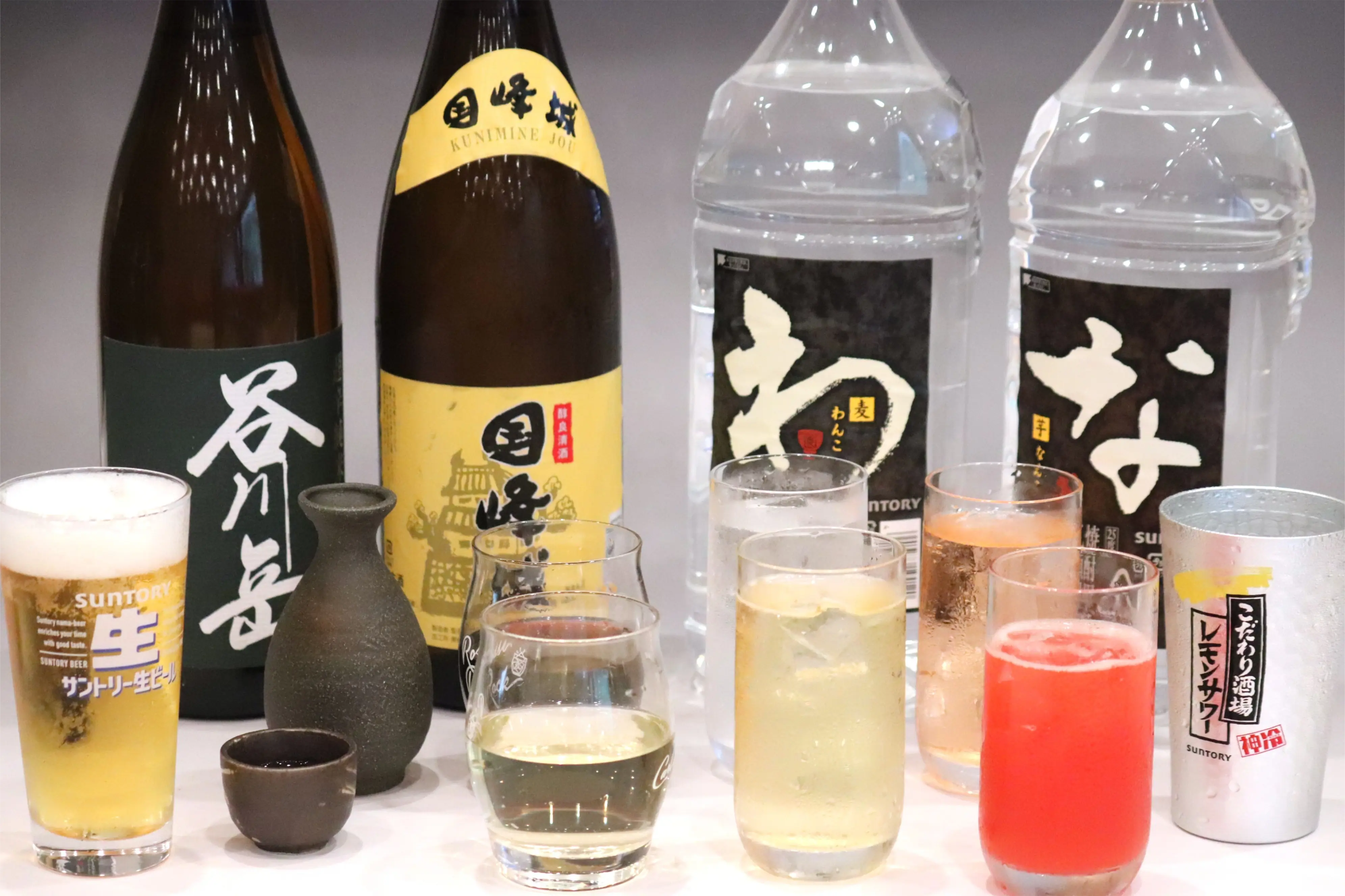 夕食バイキング飲み放題無料