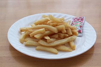 フライドポテト 500円
