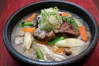 牛スジと冬野菜の熱々クッパ 1,150円