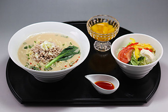 白胡麻坦々麺セット