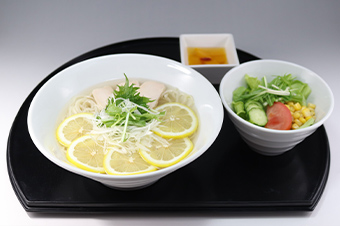 鶏とレモンの塩ラーメンセット（4~6月）