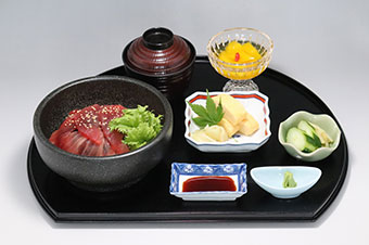 鮪御膳