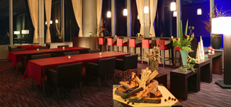 Bar 月夜の 店内