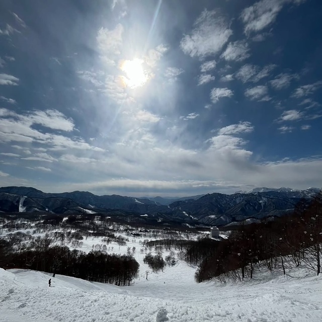 第1ロマンスリフト頂上付近から絶景