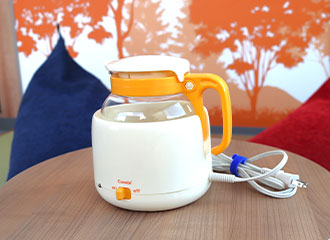 調乳ポット