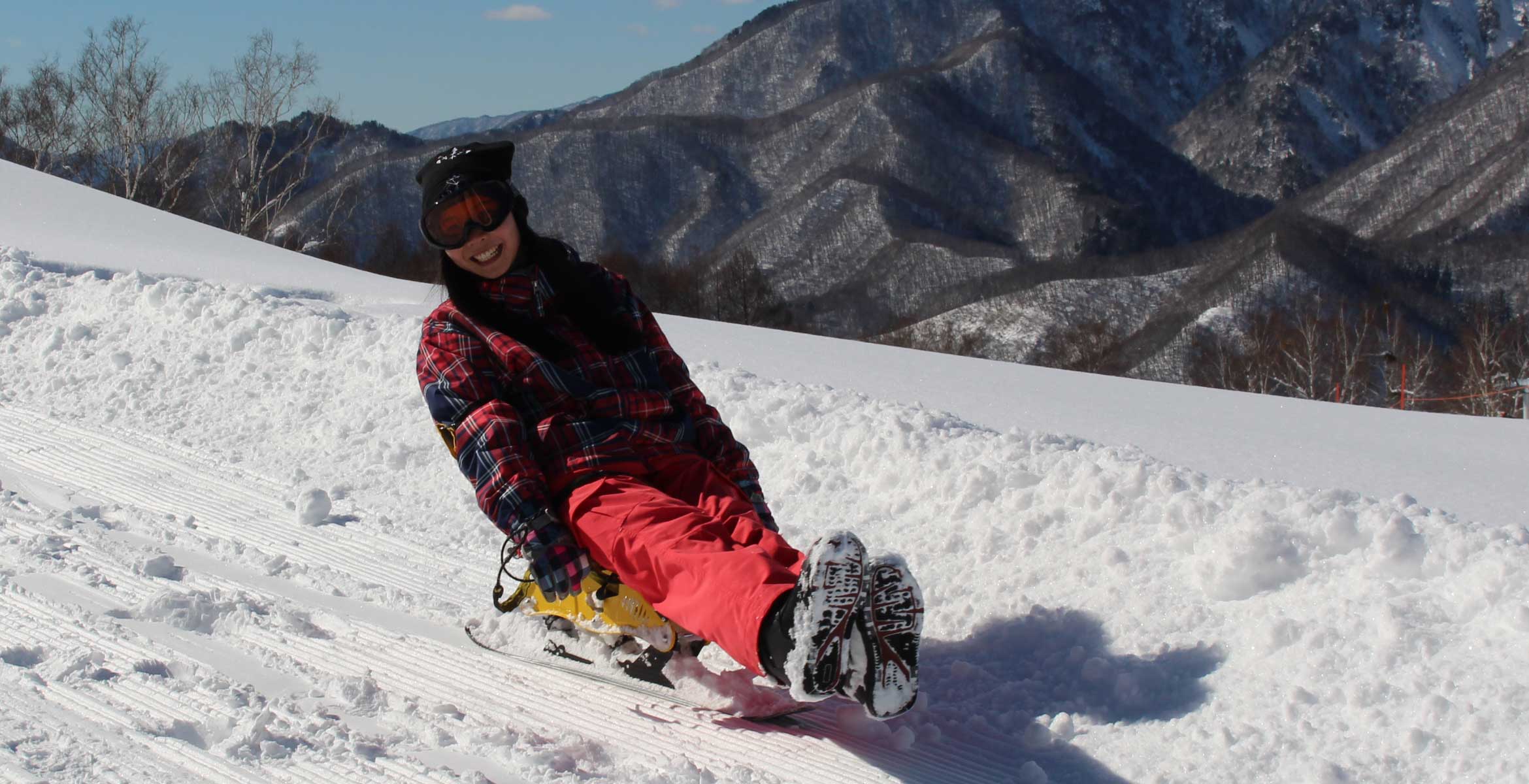 滑雪橇車