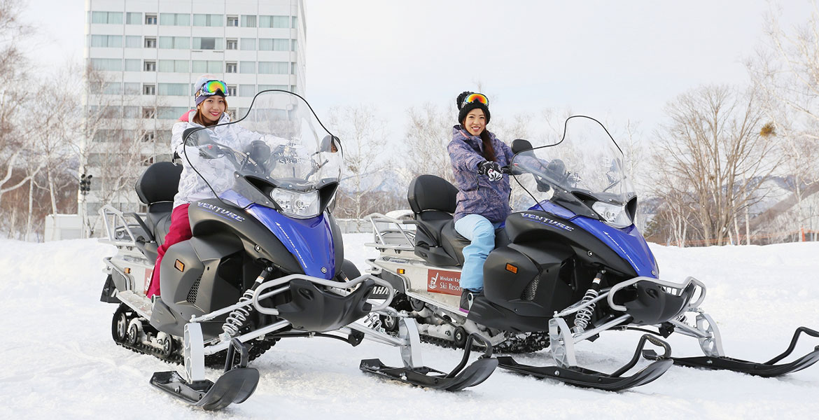 駕駛雪地車（含小朋友）